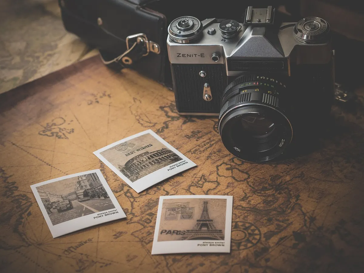 How to Plan a Double-Decker Bus Day Trip on a Budget